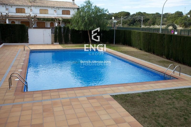 Foto cd904cdf-9b75-48ef-8622-99cd227011e8. Àtic amb calefacció aparcament piscina a L´Estany Calafell