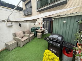 Etagenwohnung  Catalunya. Planta baja totalmente exterior de 2 habitacioens en els pallare