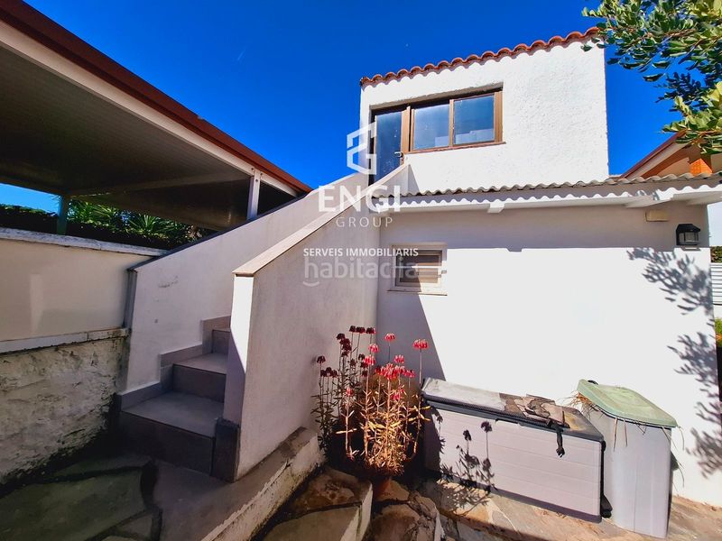 Foto a6d1f631-f3c6-4161-af81-34f12e432332. Maison avec chauffage parking piscine dans Cunit residencial Cunit