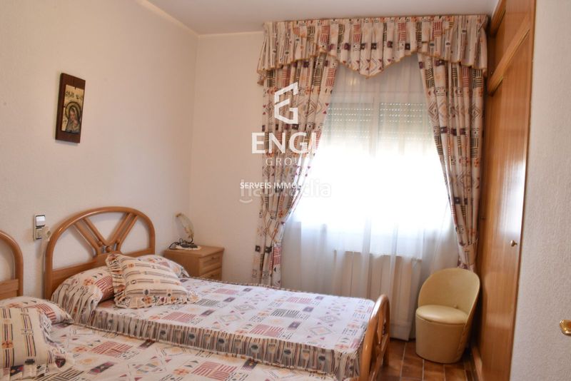 Foto e0f7bbda-a7fc-47e3-bfcf-7c39757845a4. Xalet amb calefacció aparcament piscina a Bellamar Calafell
