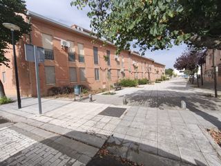 Etagenwohnung in San Martín de la Vega. Bajo luminoso