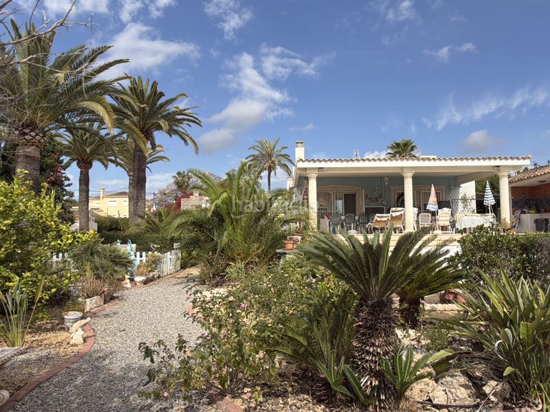 Foto be626231-a07e-41d7-a552-d7d7534edbc3. Xalet amb xemeneia calefacció aparcament piscina a Alfàs del Pi (l´)