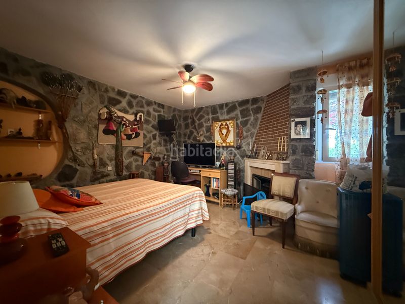 Foto febd8258-3ad8-4bf6-b29c-4f27c42098ba. Xalet amb xemeneia calefacció aparcament piscina a Alfàs del Pi (l´)