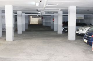 Rent Car parking in Carrer jaume i 3. Alquiler plaza de garaje en petrer, zona campet, canal, felipe v