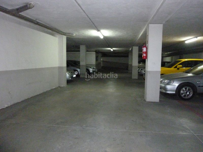 Foto 3702b055-db58-40cd-8e27-372e746ad55e. Affitto posto auto in avenida olimpiadas 5 in Plaza de Toros-Avenida Chapí-Trinquete Elda
