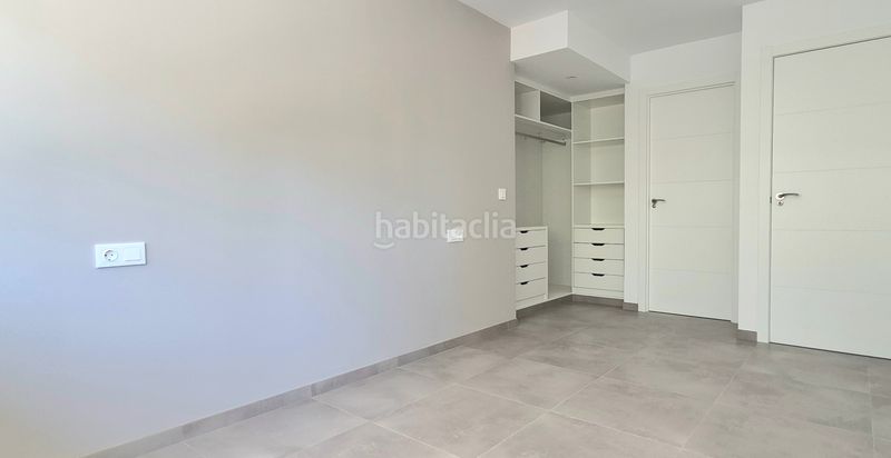 Foto 6218d7fe-3961-4103-a634-b120e4053895. Pis a calle uruguay 6 a Las Trescientas-San Francisco-Ciudad Vergel Elda