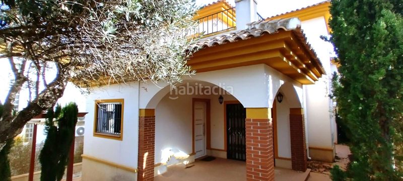 Foto b0f2332b-8a5f-4998-ab8d-949c62ca4489. Lloguer xalet amb calefacció aparcament piscina a Rojales