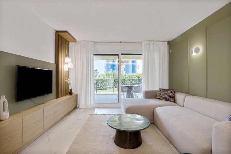Foto 904947e6-594f-4736-9c5b-6bdf34ff73b3. Apartament amb calefacció aparcament piscina a Punta Prima Torrevieja