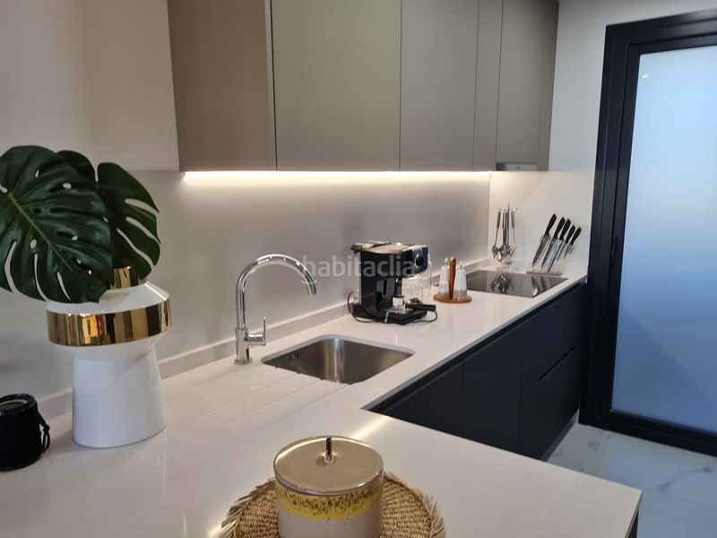Foto 2f478c99-417d-442a-9bd2-a7905b7b5abd. Apartament amb calefacció piscina a Via Parque Benidorm