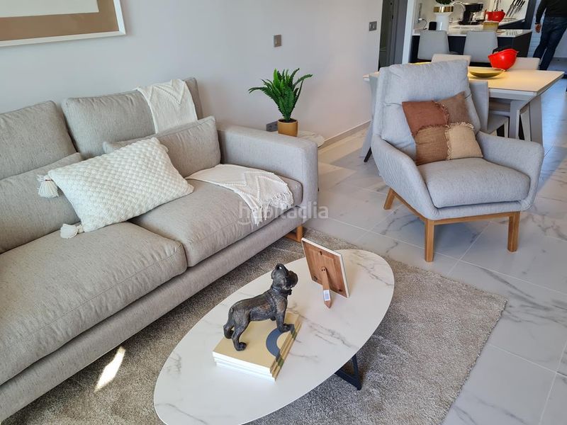 Foto 822d455a-e015-4547-b04c-f27c45670e20. Apartament amb calefacció piscina a Via Parque Benidorm