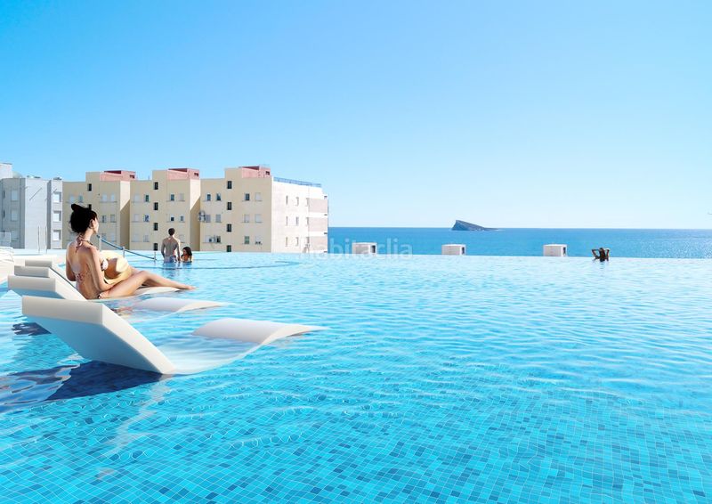 Foto 06a45389-f587-40ba-8740-7430eafeda77. Apartament amb calefacció aparcament piscina a Playa Poniente Benidorm