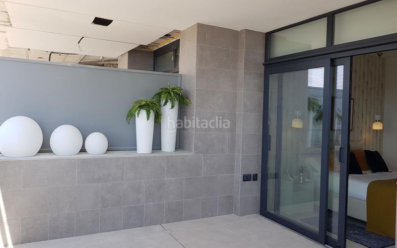 Foto 7c7c6dc1-b8c8-43d3-b763-1ac6547be3ad. Apartament amb calefacció aparcament piscina a Playa Poniente Benidorm