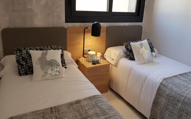 Foto a4612e49-140e-4fbe-81f0-cee4f40a4d98. Apartament amb calefacció aparcament piscina a Playa Poniente Benidorm
