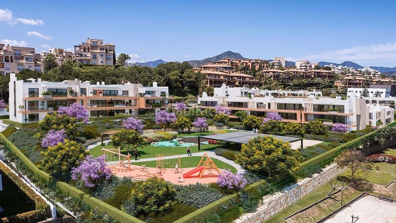 Foto d812399c-a57b-4e25-906a-2a2e92d1f47a. Apartament a Benatalaya Estepona