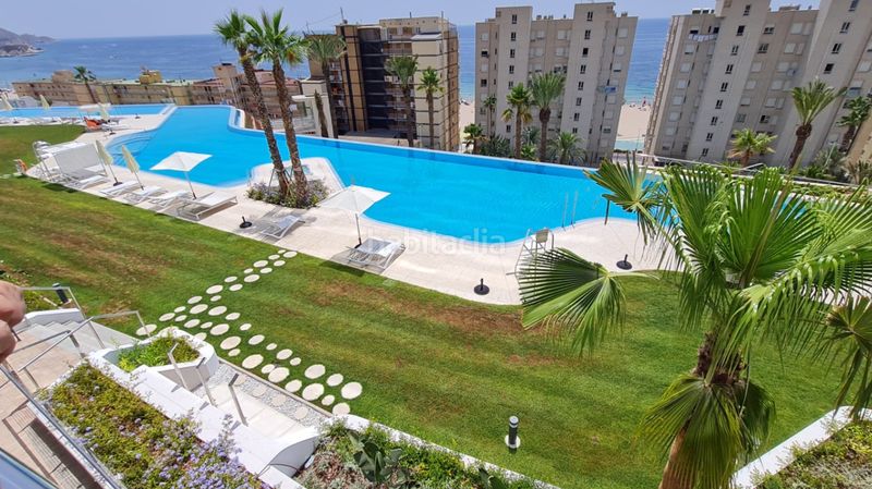 Foto beab6e2a-6bd4-42ea-bf5b-a65154e0d85c. Àtic amb calefacció aparcament piscina a Playa Poniente Benidorm