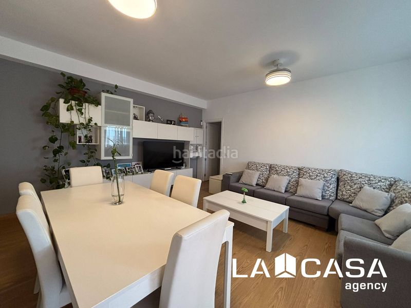 Foto fcdfecd4-f870-44e3-90eb-99510fc093e1. Etagenwohnung mit parking pool in Arco Norte - Avda España Dos Hermanas