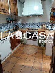 Casa a Centro - Doña Mercedes. Amplia vivienda de 4 dormitorios, estudio, 3 baños y terrazas en