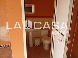 Finca rústica  Urb. las cabras. Urb las cabras parcela de 1.000 m² con vivienda y piscina en dos