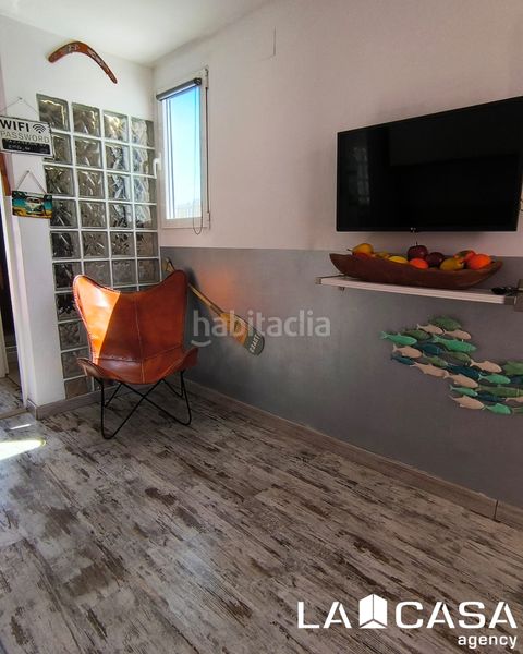 Foto f05da7ec-254b-474e-8a16-6ce8bb8b1832. Pis a Cruz Roja Sevilla