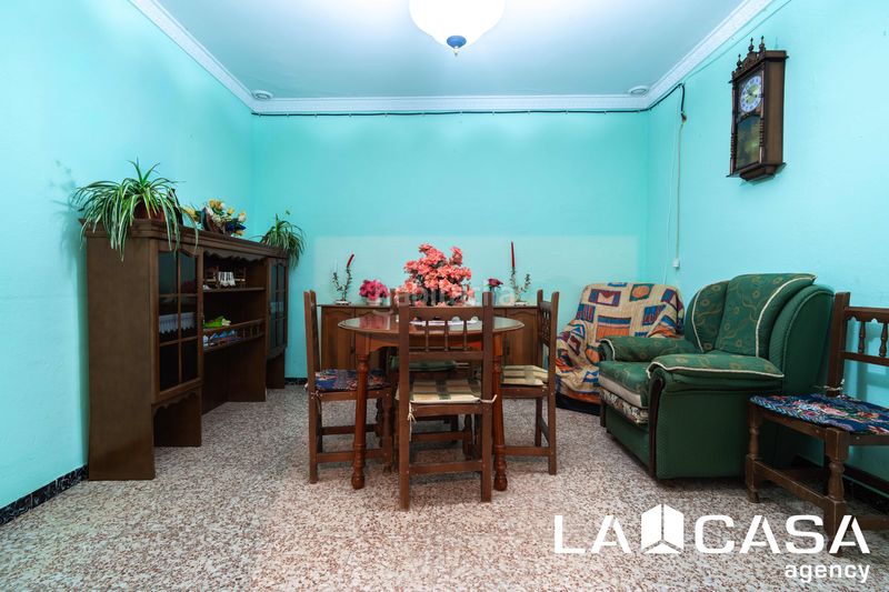 Foto 37f0e058-9a4a-430f-a50a-49c311cd7445. Casa a Centro - Doña Mercedes Dos Hermanas