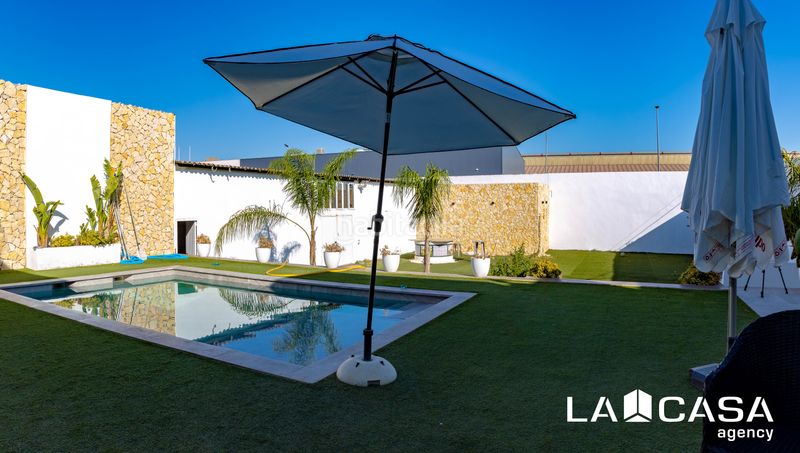 Foto 56f34c5e-030a-480a-a17c-31511fb27824. Chalet in La Hacienda - Nueva Andalucía Dos Hermanas
