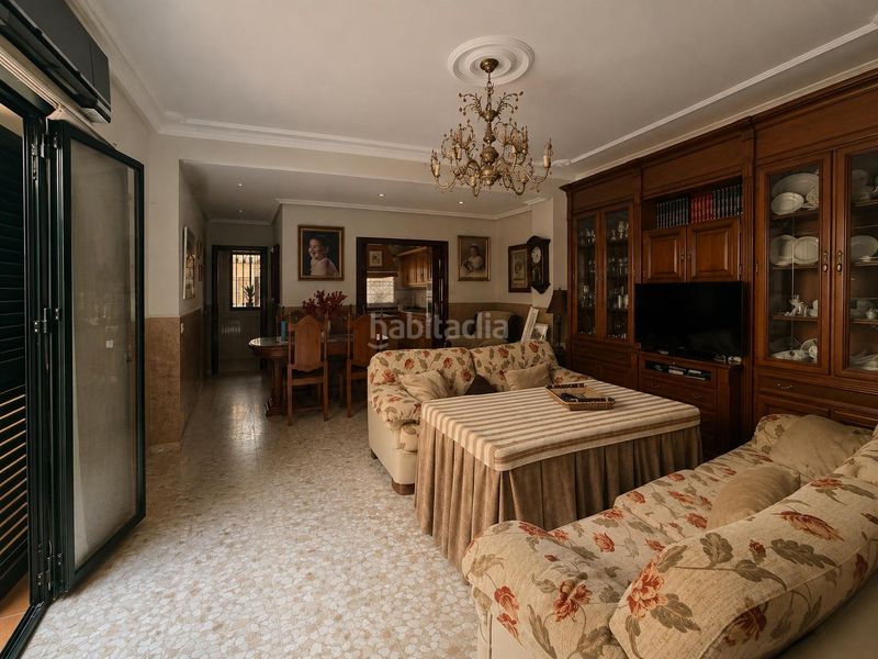 Foto 63faab60-5f0f-4dda-8911-6533ff823d09. Casa amb aparcament a Centro - Doña Mercedes Dos Hermanas