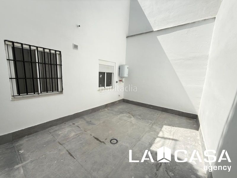Foto d70ec91c-03a2-406e-8148-ee6525261409. Casa a Centro - Doña Mercedes Dos Hermanas