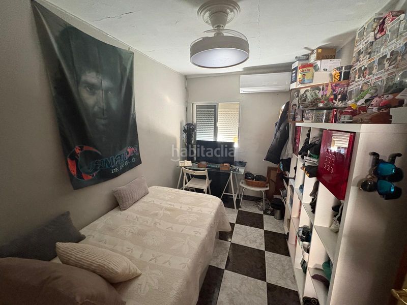 Foto ae39fbd9-0873-4169-8326-692cb0834af2. Pis a San Pablo Sevilla