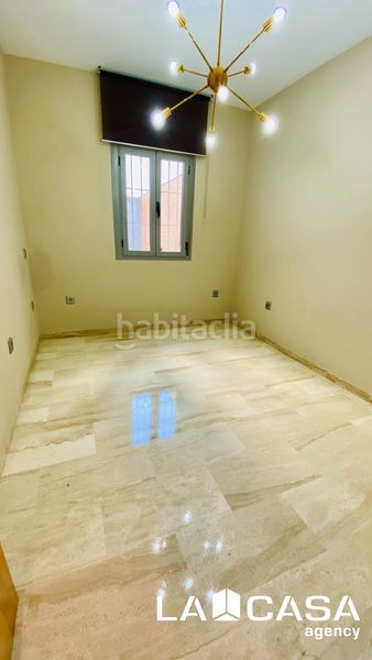 Foto bf295495-0d7d-4aa2-a6f8-75243e74b34f. Alquiler piso alquiler de piso en calle botica en Dos Hermanas