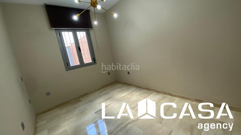 Foto f063f493-e5c3-43a0-9666-d8498c94cf37. Alquiler piso alquiler de piso en calle botica en Dos Hermanas