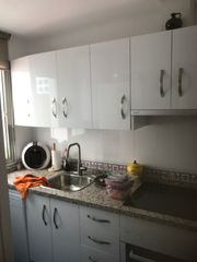 Lloguer Pis  Calle acuario 9. Se alquila piso vacacional por semanas