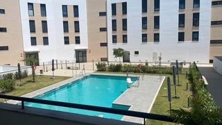 Affitto Appartamento  Calle pobladores. Dos habitaciones disponibles para chicas en vivienda tranquila c