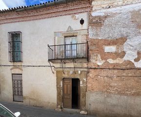Chalet  Calle lopez de ayala. Casa palacio