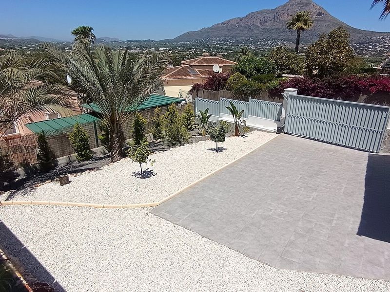 Foto 7256c452-b067-4d81-9571-1fa4ec502a23. Casa amb piscina a Partida Comunes-Adsubia Xàbia