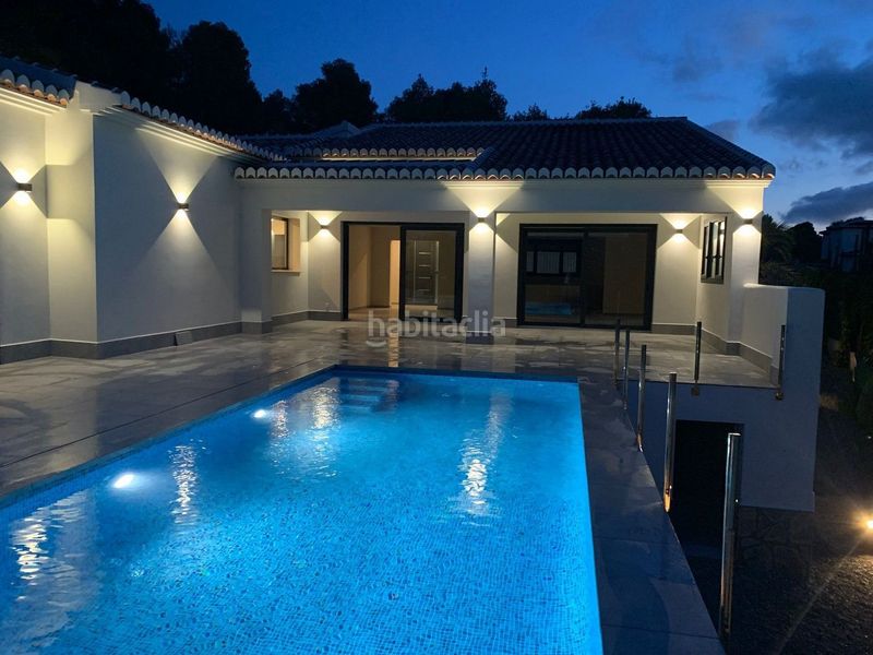Foto b2c543f4-3d7b-4776-bb79-70643b57ce3a. Casa amb piscina a Partida Comunes-Adsubia Xàbia