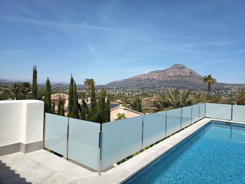 Foto e1eeaa50-fb26-475c-ad3f-acaa0eb40ef1. Casa amb piscina a Partida Comunes-Adsubia Xàbia