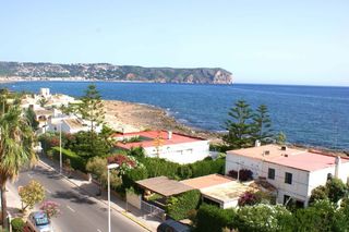 Apartament a Montañar-El Arenal. Javea, apartamento en primera linea de mar cerca de la playa del
