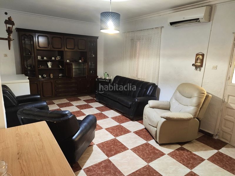 Foto bf7d29ef-9ad5-417e-adc6-8191a4b93393. Casa aparellada a Mangas Verdes - Las Flores - Parque del Sur Málaga