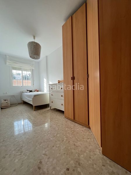 Foto 3724b1f7-bb30-4869-a313-1850ae927f14. Casa adossada amb aparcament a Benajarafe