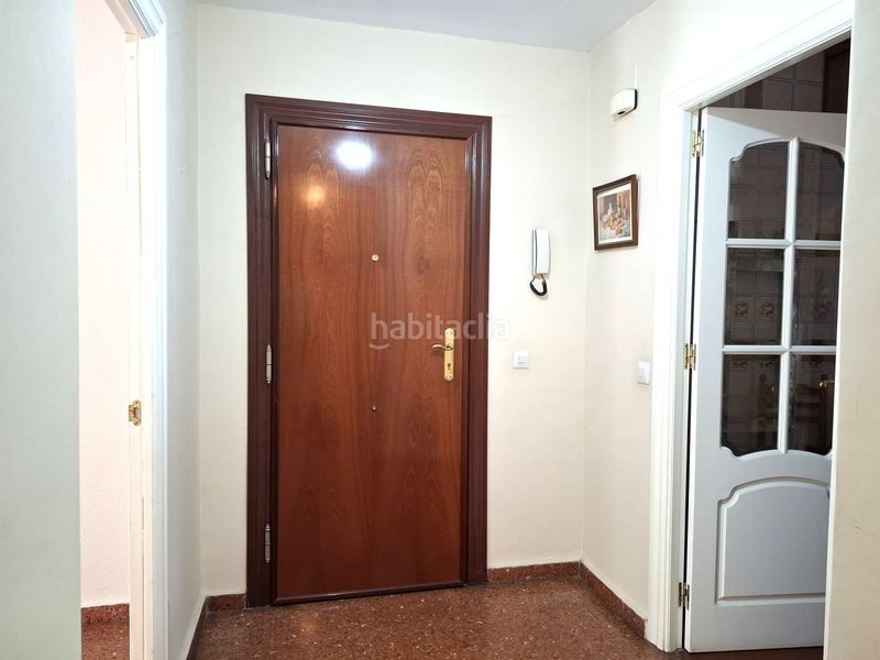 Foto c06f9679-0131-43d6-be34-eb7d957ef7e6. Pis amb aparcament a Gibralfaro Málaga