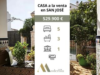 Casa aparellada a Camino de la Capacha