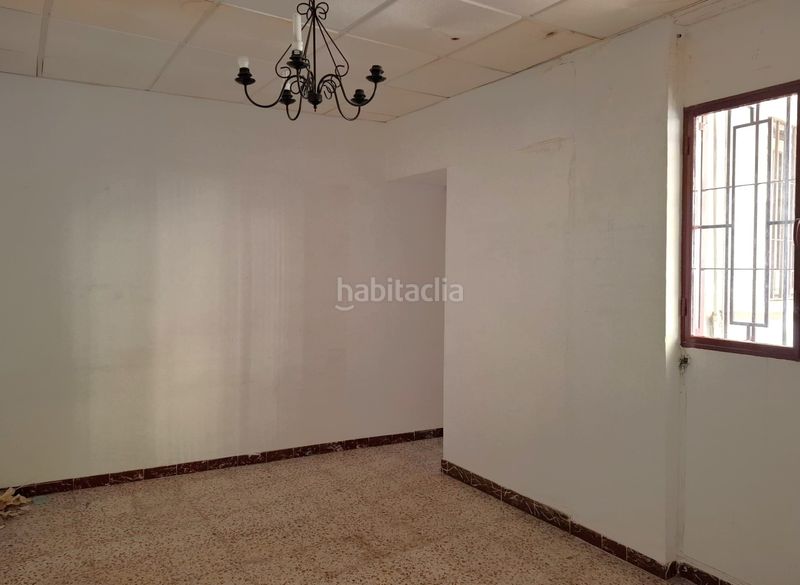Foto 0c68b6da-e07e-419f-a3c6-5152211a7429. Edificio in La Merced Málaga