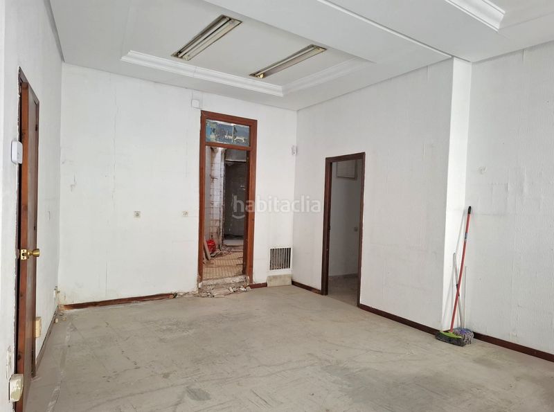 Foto a3459f44-cf27-4adc-930b-d9f2ab5ce3ec. Edificio in La Merced Málaga