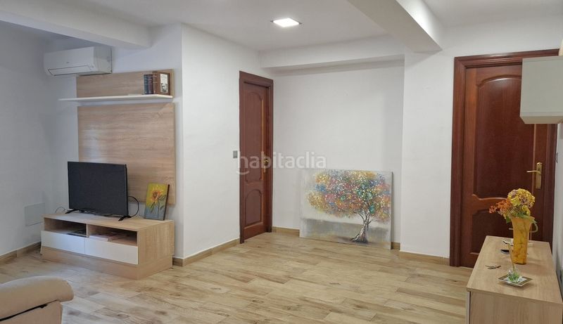 Foto 7361143d-8598-4a7b-9dfc-a2224888971e. Alquiler piso alquiler de piso en zona La Victoria en Málaga