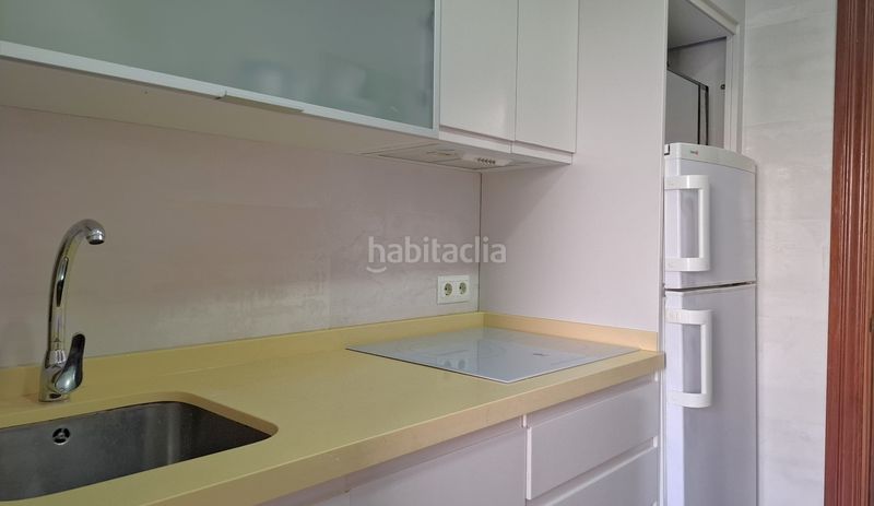 Foto 8c9b83ab-1258-4d0e-a0e0-17c39c05b034. Alquiler piso alquiler de piso en zona La Victoria en Málaga