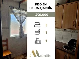 Flat in Barrio de Ciudad Jardín