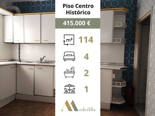Etagenwohnung in Centro Histórico