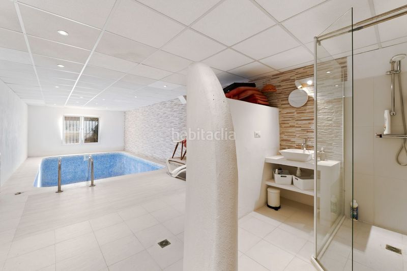 Foto f3540944-9510-41e0-ab4d-a29738a0db6d. Xalet amb piscina a Coloma Nucia (la)