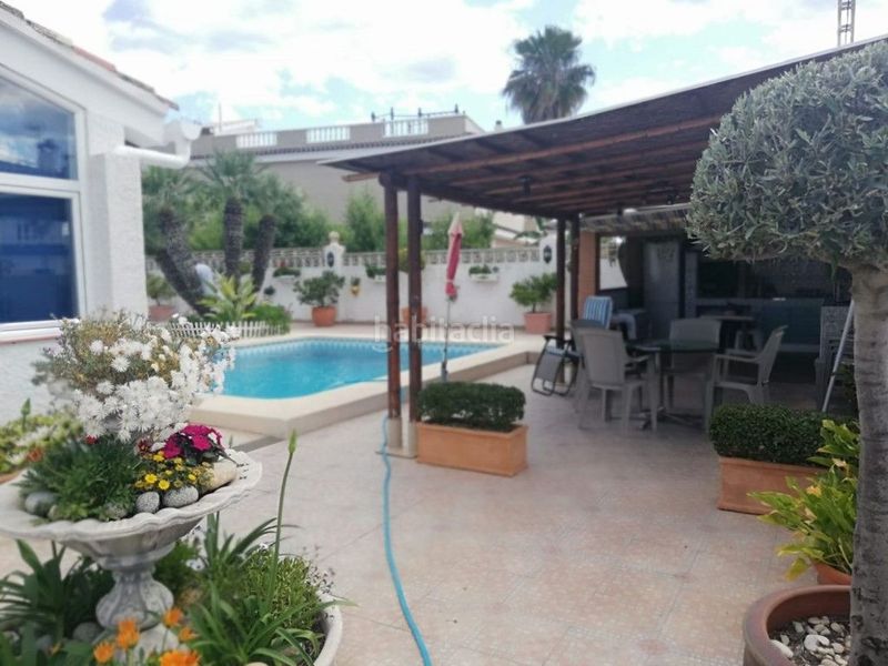 Foto 9ba59fe9-c6ac-465c-9850-367f79b7227a. Chalet en Rincón Bajo Benidorm