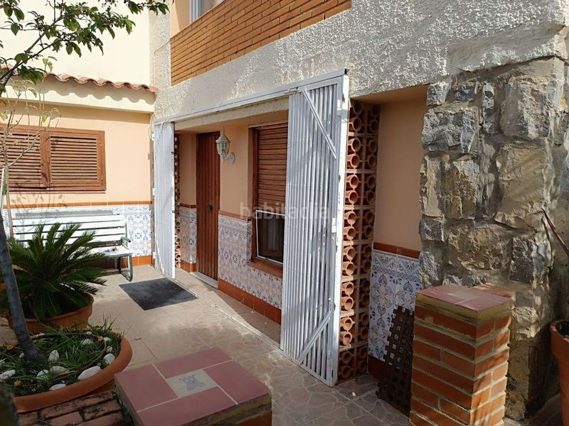 Foto b956710f-80b4-4e1c-8fd0-76a3a8cc0c26. Chalet en Barranco Hondo Nucia (la)